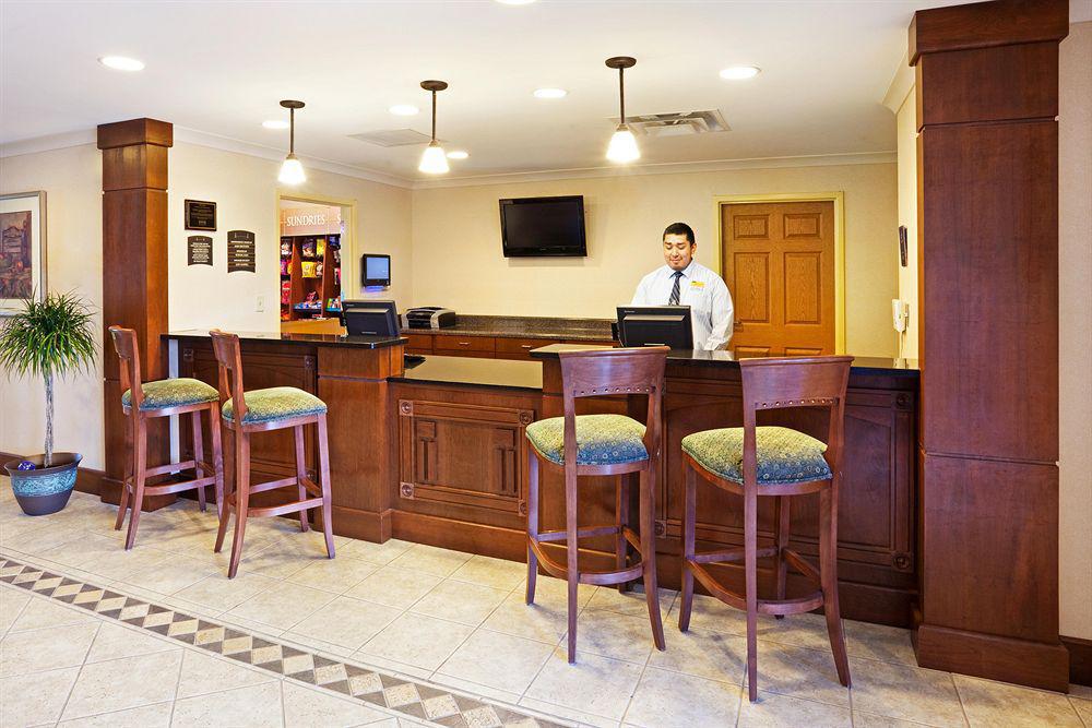 Staybridge Suites Chattanooga-Hamilton Place By Ihg Restaurant photo